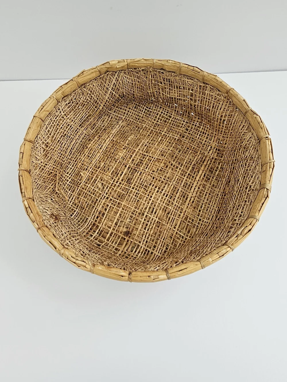 Artisanal Handwoven Seagrass Decorative Bowl